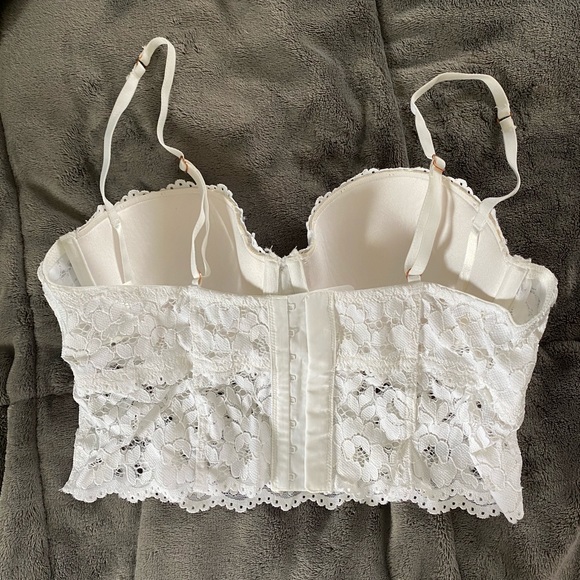 H&M Lacy White Push up Bra - Picture 5 of 10